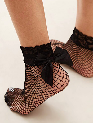 Fishnet Socks w/t Bow